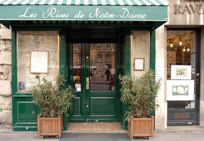 The Top 6 Most Romantic Paris Hotels