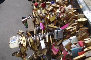 All those Love Locks on Paris bridges? It’s time for them to go