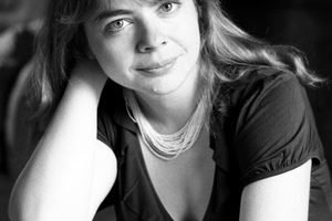 Interview with Imogen Robertson on her new book: The Paris Winter