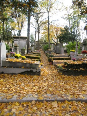 A Grave Walk in the Père Lachaise