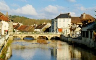 Essoyes, Village Extraordinaire au Pays Renoir