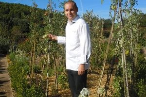 BUZZ: Chateau de Berne, Les 3 Nagas & Les Vendanges de Montmartre