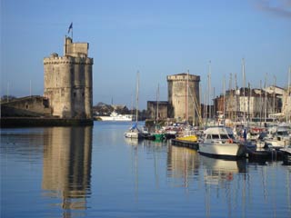 The Towers of La Rochelle: La Belle et la Rebelle