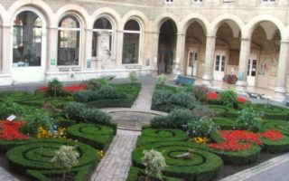 Hotel Hospitel Dieu: Uncommon Budget Lodging at Oldest Paris Hospital