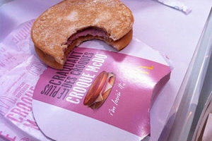 When Fast Food Meets Slow Eaters