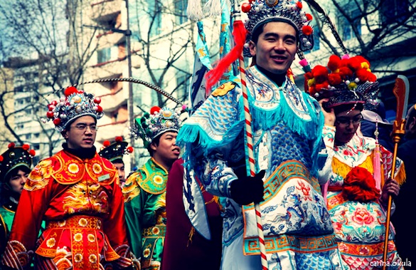 Chinese New Year Parades 2012 in Paris (with video)