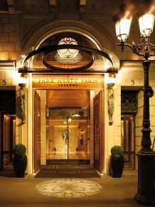 Reviews: Park Hyatt Paris-Vendôme + Hyatt Regency Paris-Madeleine