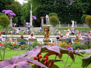 Luxembourg Gardens: A Garden of Delight