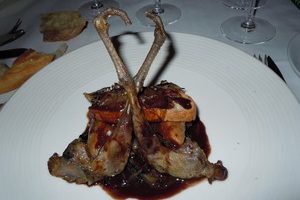Le Volnay & Brasserie du Louvre Buzz