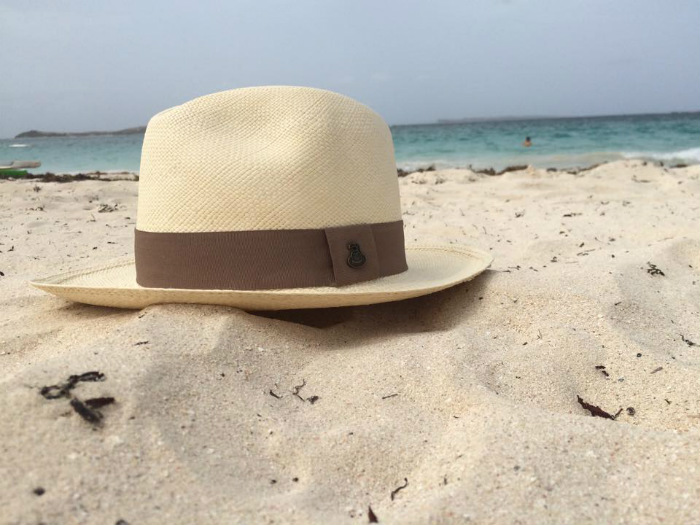 Ecua-Andino Panama Hats arrive in Paris