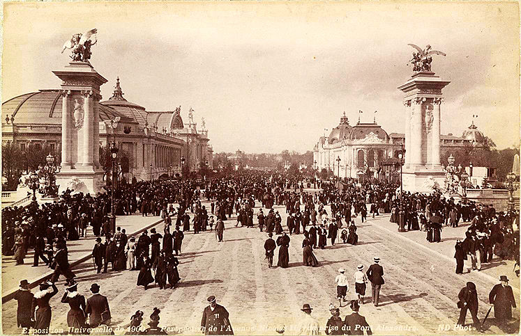 1900 Universal Exhibition/ Public Domain