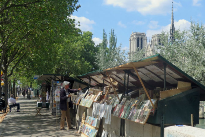 Discover the Bouquinistes of Paris, Classified as UNESCO World Heritage