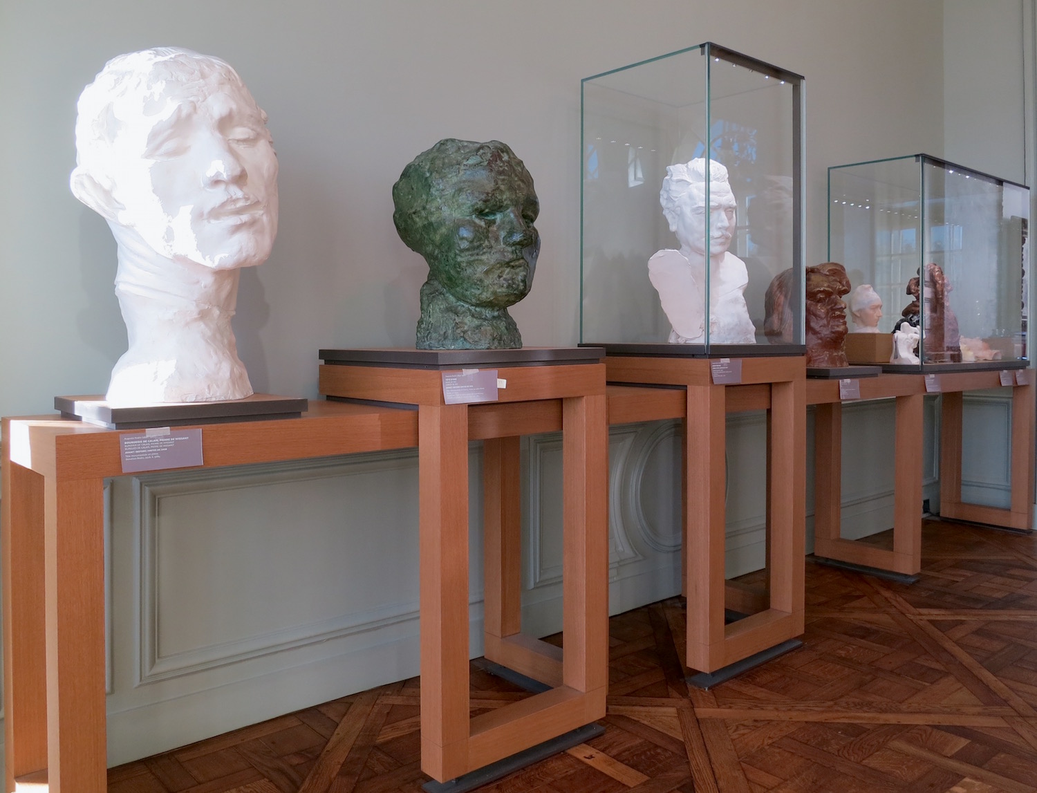 Clay and plaster dialogue with marble and bronze ©Sylvia Davis
