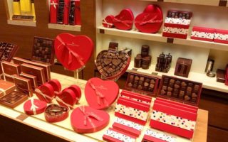 A Comprehensive Guide to Valentine’s Chocolate in Paris
