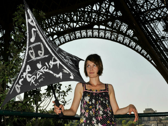 Eiffel Tower umbrella, PEP's