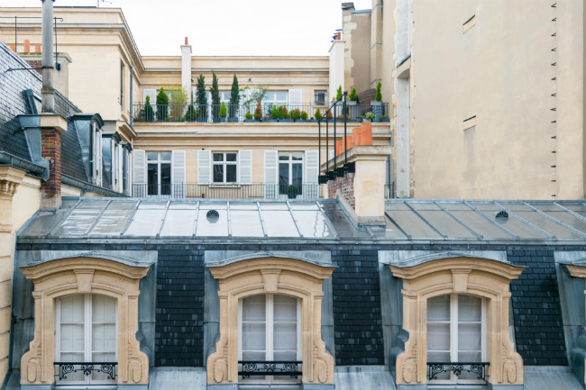 rooftop garden view in the 8th arrondissement