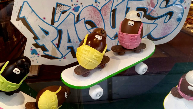 Dalloyau easter skateboarding chocolate eggs