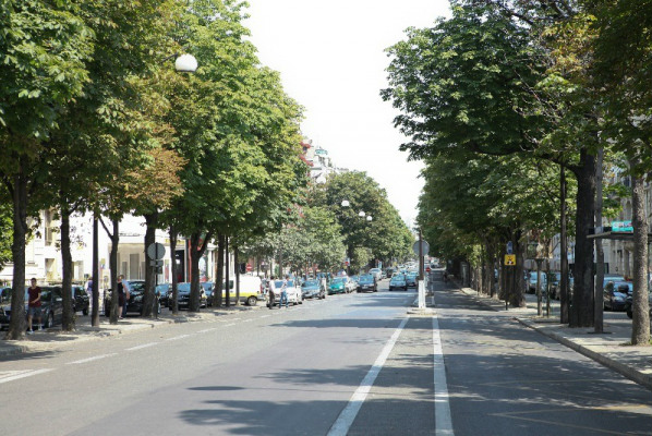 Avenue Montaigne – A Meticulously Renovated In Paris, île De France, France  For Sale (11973595)