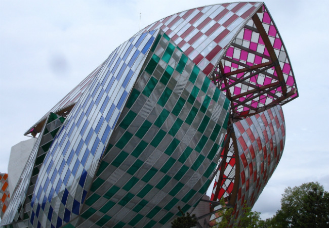 Two Great Reasons to Visit the Fondation Louis Vuitton