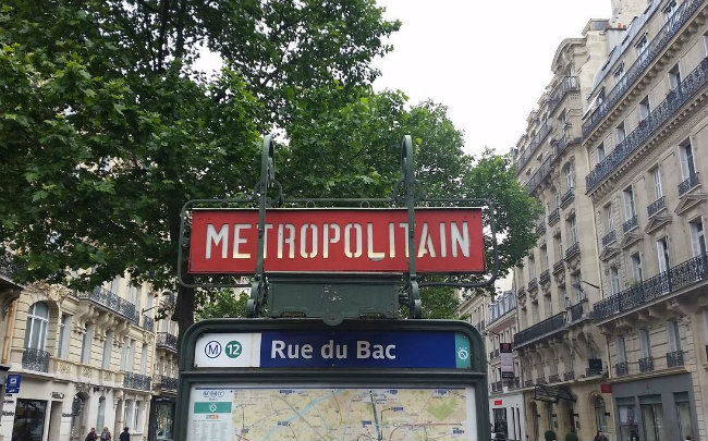 Rue du Bac metro station