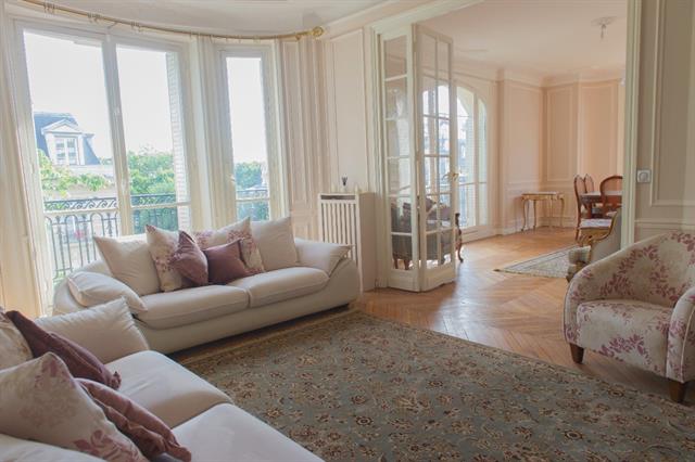 apartment for sale with Eiffel Tower views