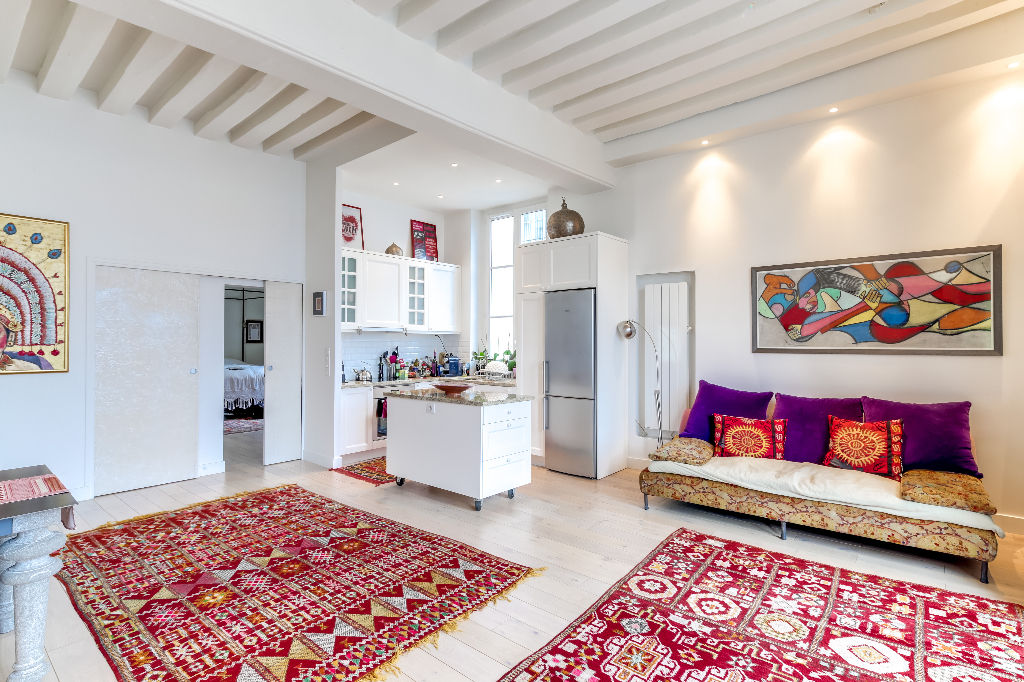 Paris Property for Sale Apartment on Île SaintLouis with Open Views