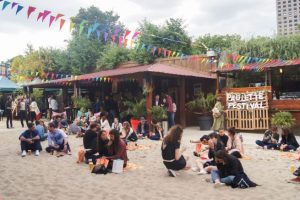 Laplage De Glazart Pop Up Beach In Paris