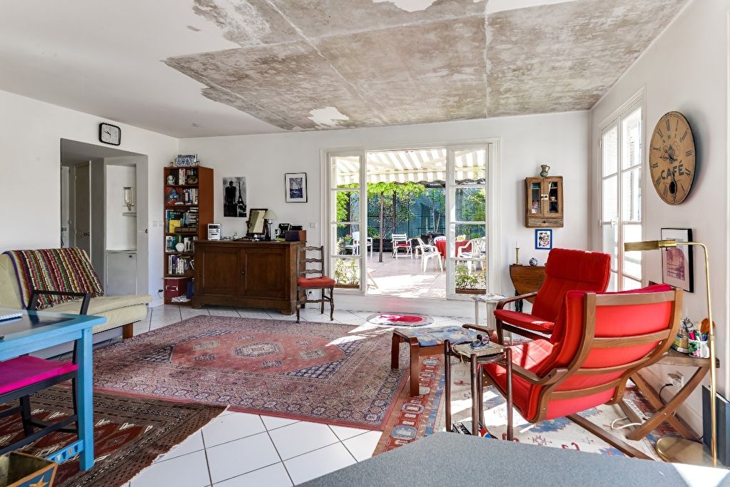 For Sale: Penthouse with Terrace in the Saint Germain District | Paris ...