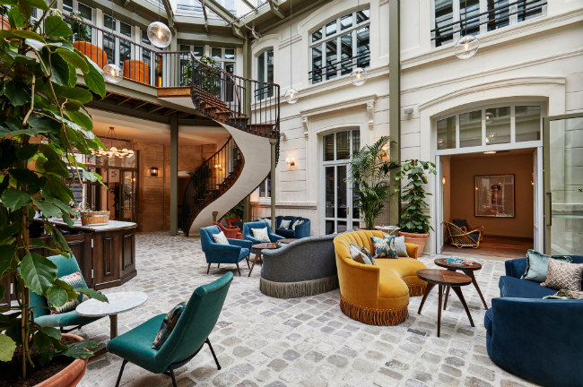 Paris Hotel Buzz: What’s New and Happening Right Now