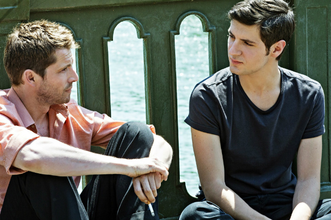 Paris-Set Gay Love Story Delights at Cannes: “Plaire, aimer et courir vite”