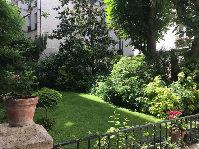 apartment for sale in Paris