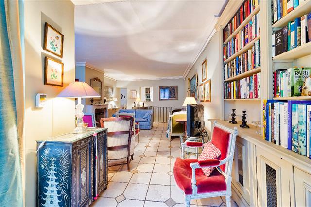 apartment for sale in Paris