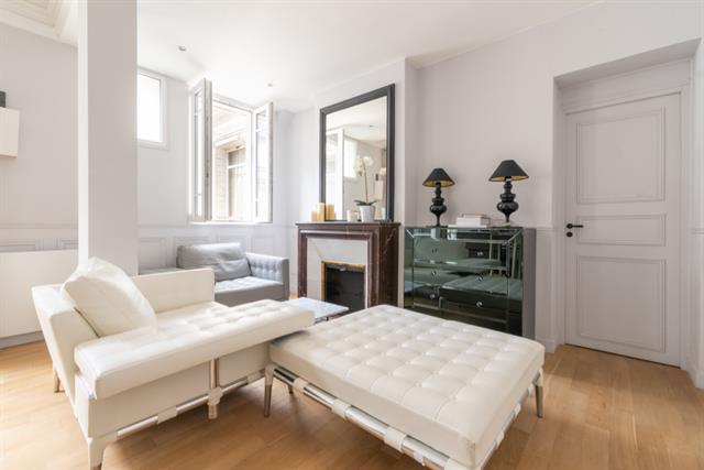 apartment for sale in Paris