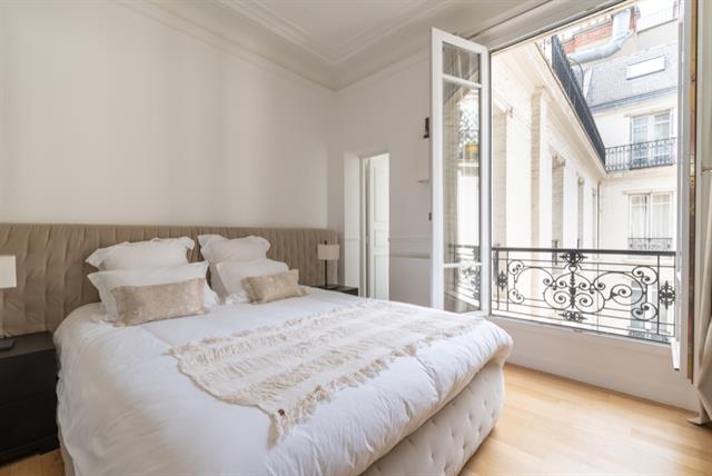 For Sale: A Charming One-Bedroom Apartment in the Triangle d’Or ...