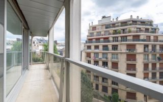 For Sale: Sunny Apartment in the 16th with Balcony