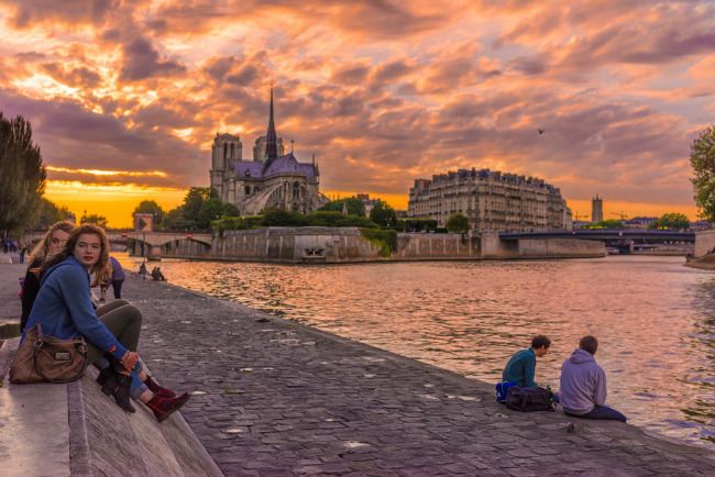 Joyful June! What to Do in Paris This Month