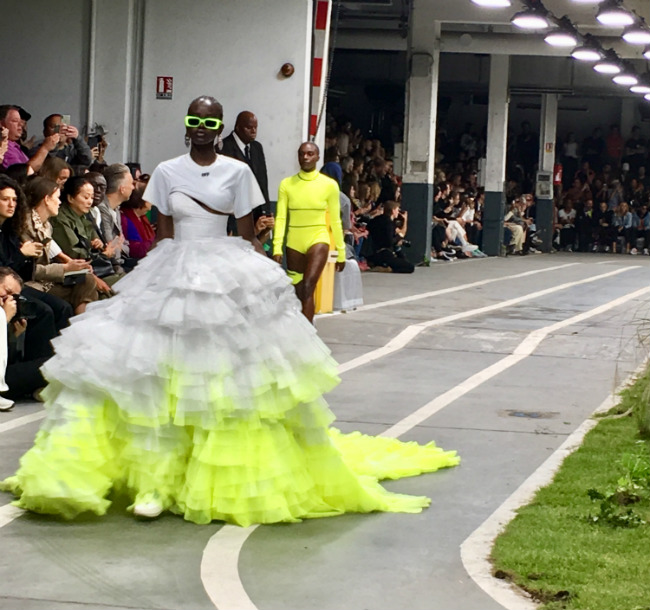 Off-White is On-Track: A Thrilling Sports-Inspired Fashion Show in Paris
