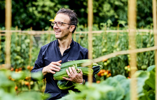 Four Seasons George V Paris Unveils Sustainable Kitchen Garden
