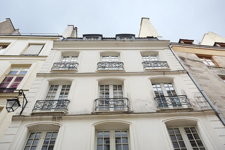 Paris apartment for sale