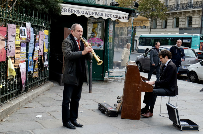 A Learning Holiday: A Different Way of Experiencing Paris