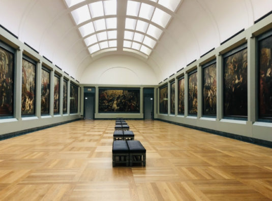 A Morning Alone in the Louvre Museum in Paris | Bonjour Paris