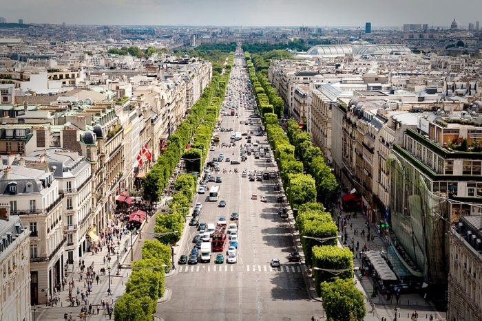 Avenue des Champs-Élysées 