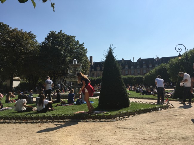 La Rentrée in Paris: Before and After France’s Summer Holidays