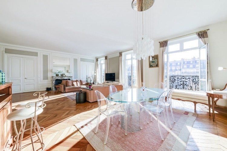 Paris apartment for sale