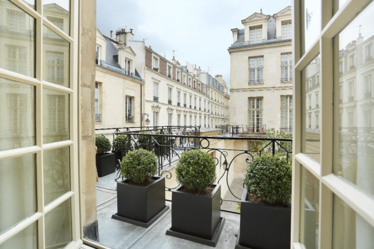 Paris apartment for sale