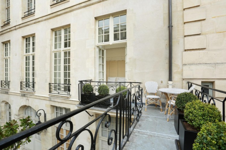 Paris apartment for sale