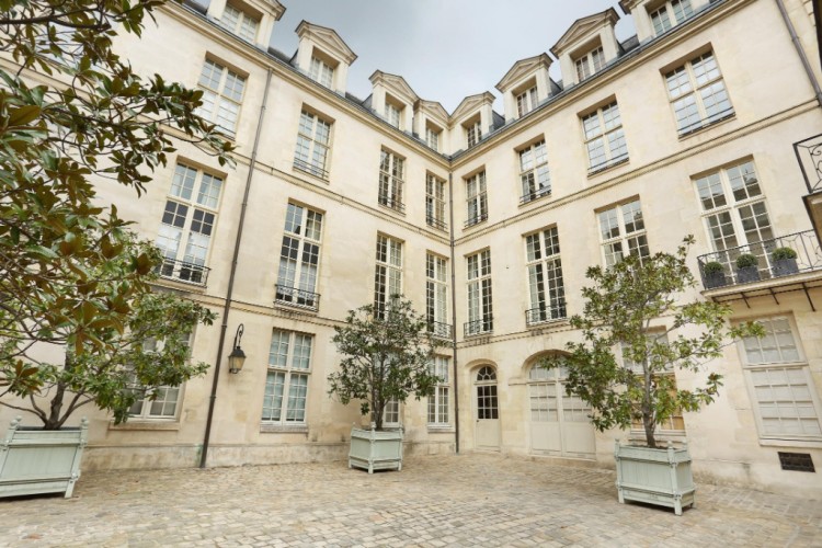 Paris apartment for sale