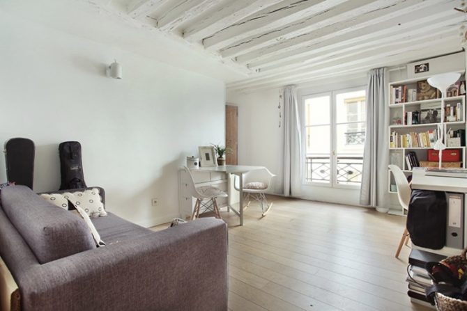 For Sale: 1-Bedroom Apartment in the Desirable Haut Marais