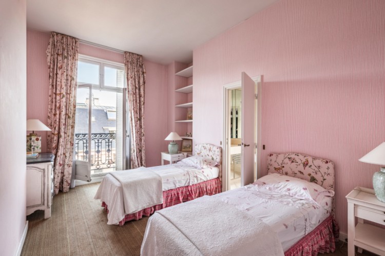 Paris apartment for sale