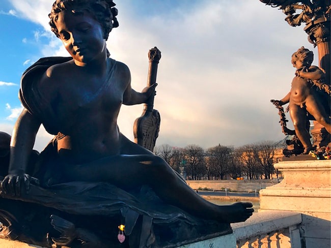 Paris music videos